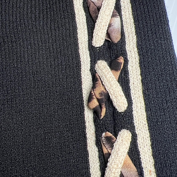 Vintage St. John Black Wool Blend Zipper Sweater/M - Picture 13 of 14